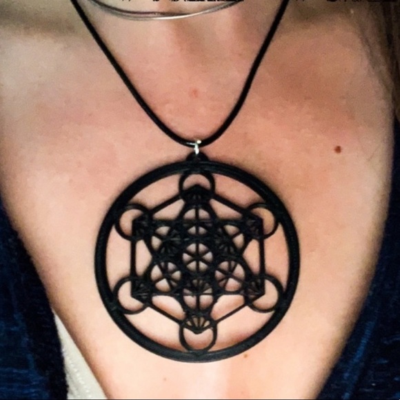 Handmade New 3D Printed Black Metatron Cube Sterling Silver Leather Necklace - Picture 15 of 15